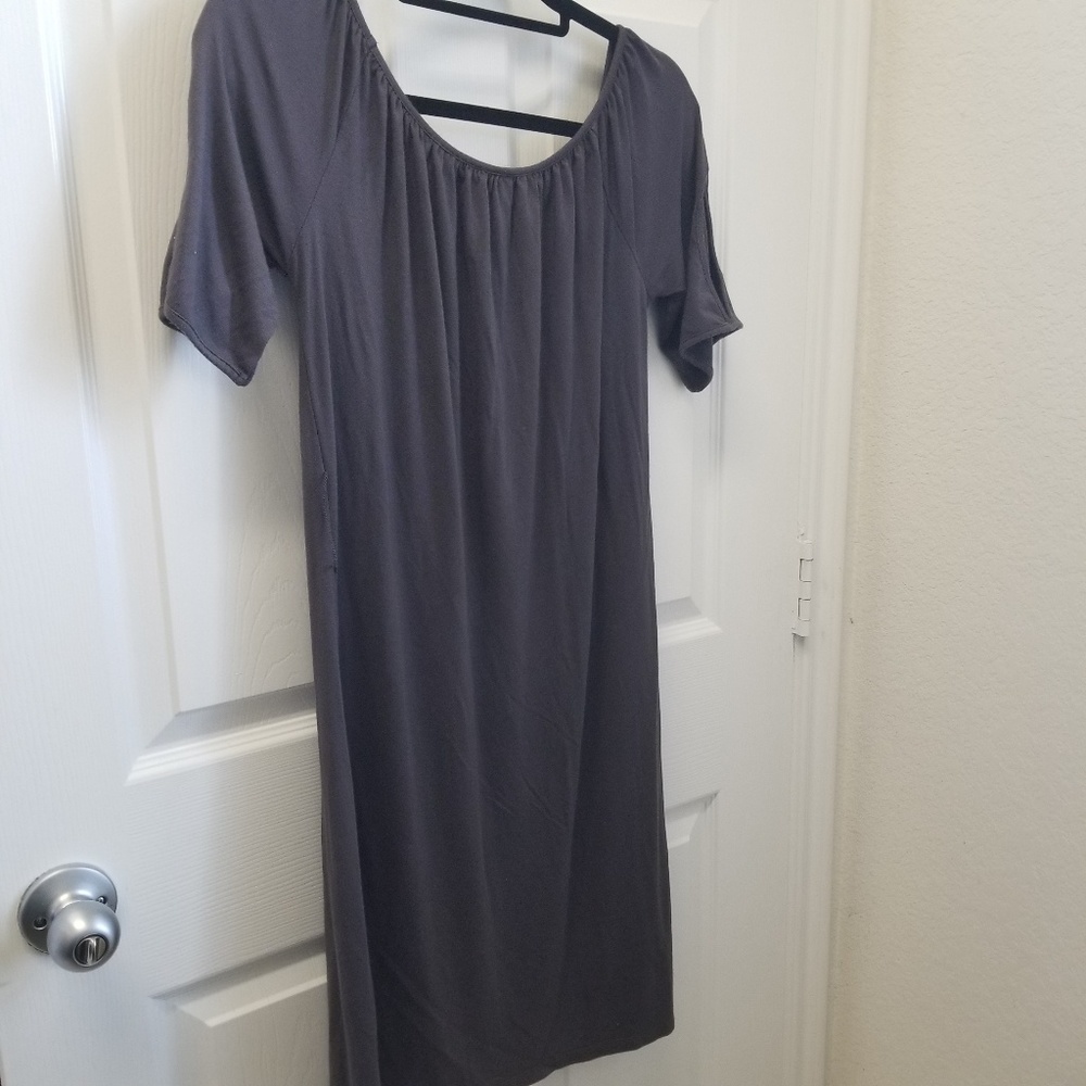 Express gray shift dress slit sleeves